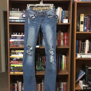 EUC Dollhouse British flag jean